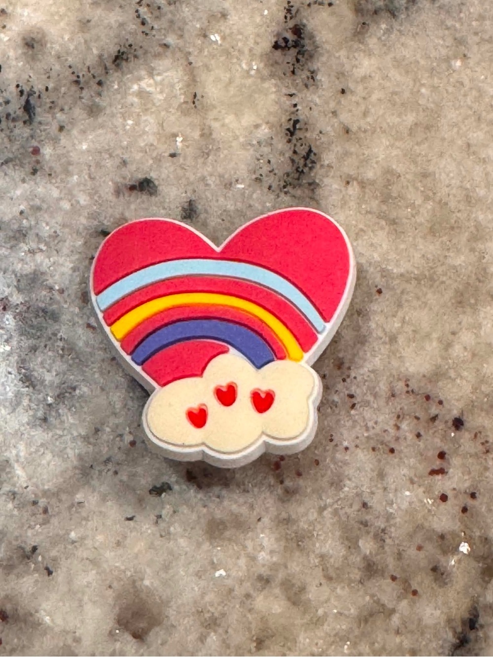 CROCS Heart Rainbow Jibbitz Charm - Red, Blue, Yellow, Purple, Cream